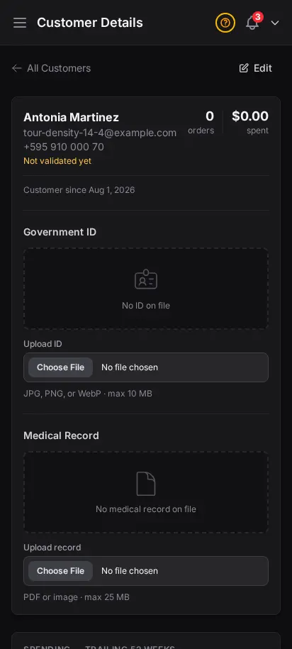 Perfil de cliente de DabDash mostrando direcciones guardadas, historial de pedidos y datos del cliente — vista móvil