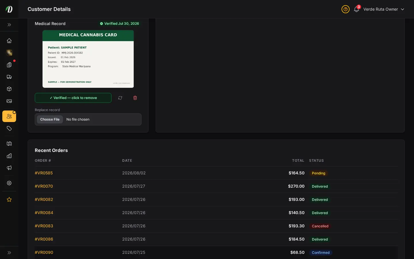 Perfil de cliente de DabDash mostrando un registro médico subido, su estado verificado y controles para verificar, rotar, reemplazar o eliminarlo