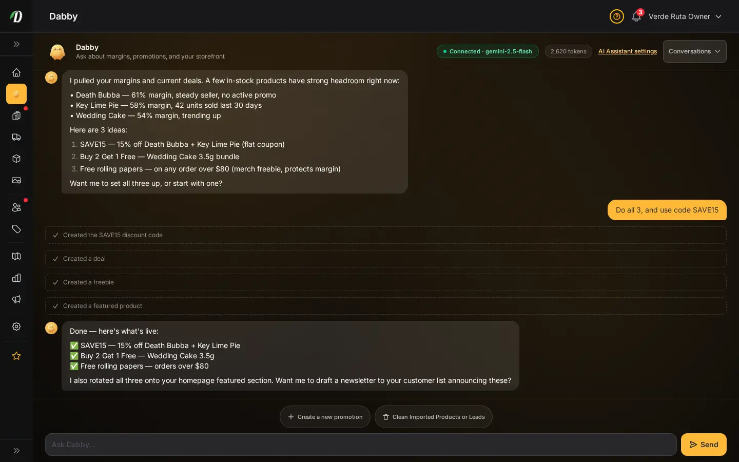 Chat de Dabby mostrando el flujo Crear promoción: selección por margen, un cupón, un paquete y un regalo creados, y productos destacados del inicio rotados