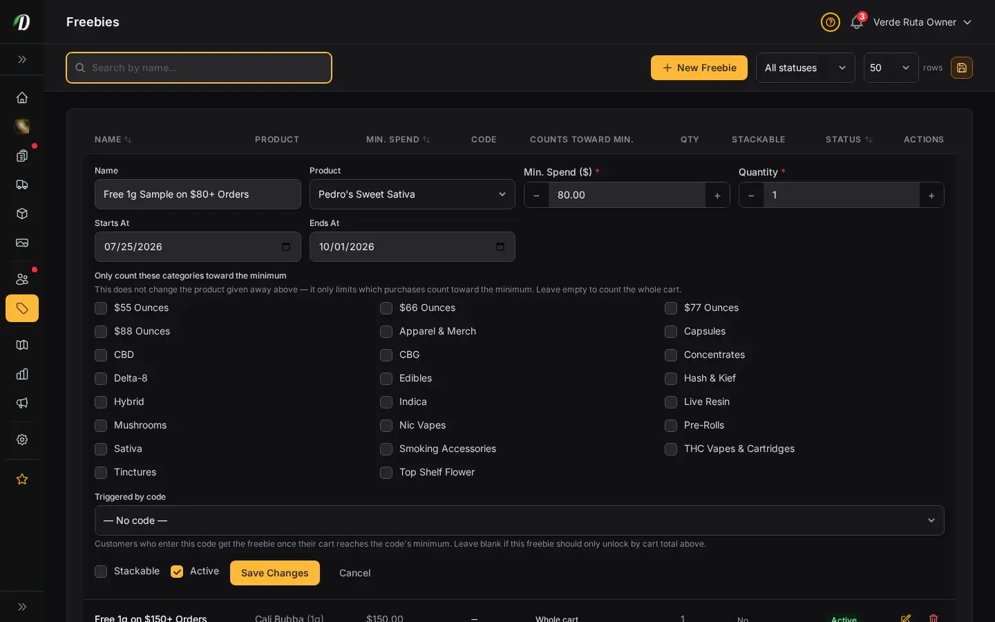 Editor de artículos gratis de DabDash mostrando una regla de recompensa guardada con configuración de umbral y producto