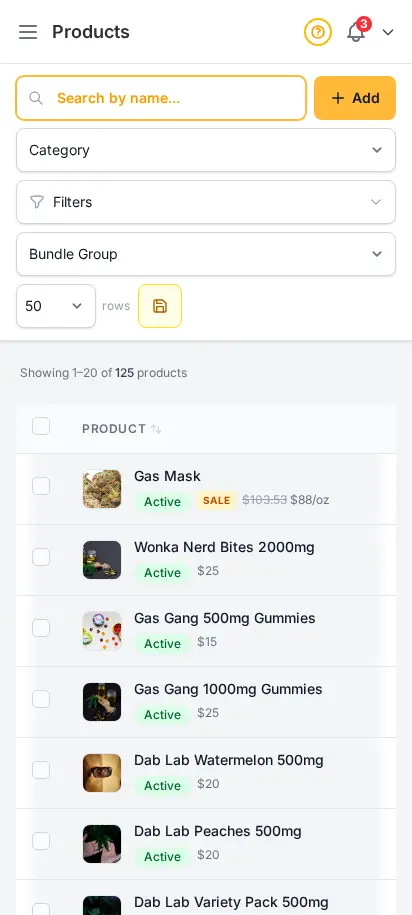 Página de productos de DabDash mostrando un catálogo rico con imágenes, tipos de strains, precios y estado activo — vista móvil