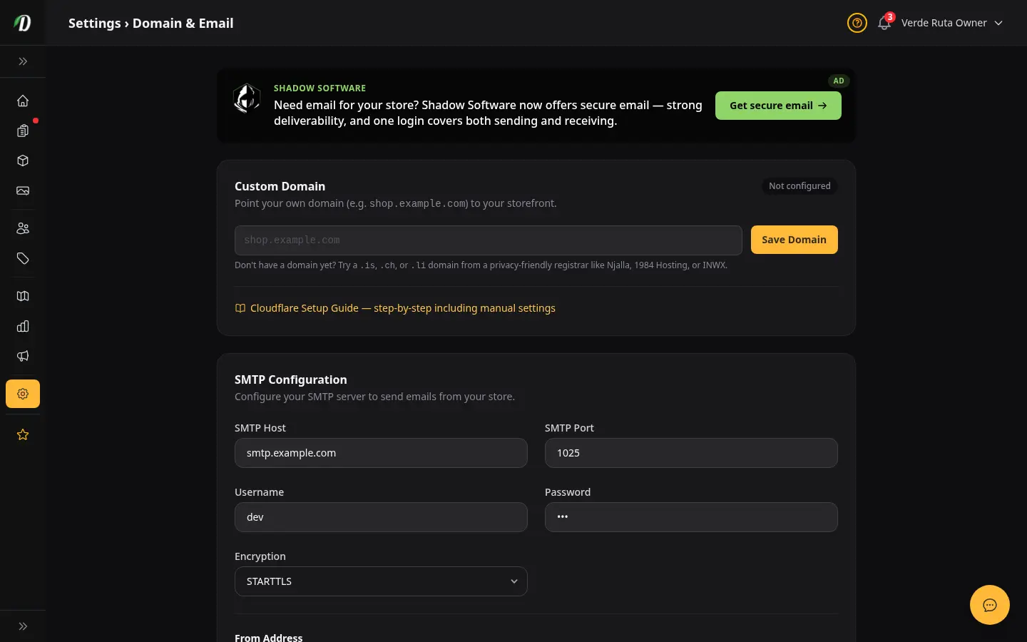 Configuración de correo de DabDash mostrando detalles del remitente, configuración de bandeja de entrada y controles de entrega de correo